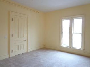 24 William St APT 3A, Worcester, MA 01609