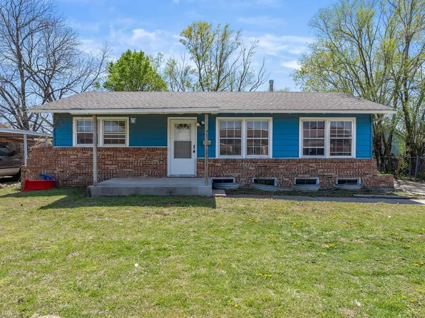 2409 W Savannah St, Wichita, KS 67217