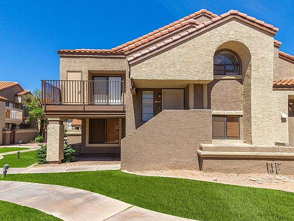 3rd image of 1905 E UNIVERSITY Drive #251