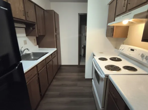 312 N Pennsylvania Ave #4, Sylvan Grove, KS 67481