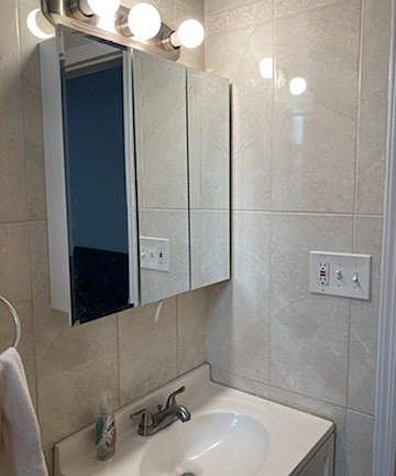 2nd image of 33-14 31st Ave #3R