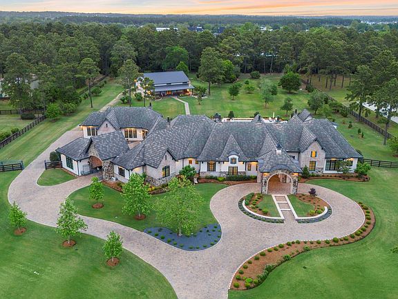 2nd image of 5 Willowcreek Ranch Dr