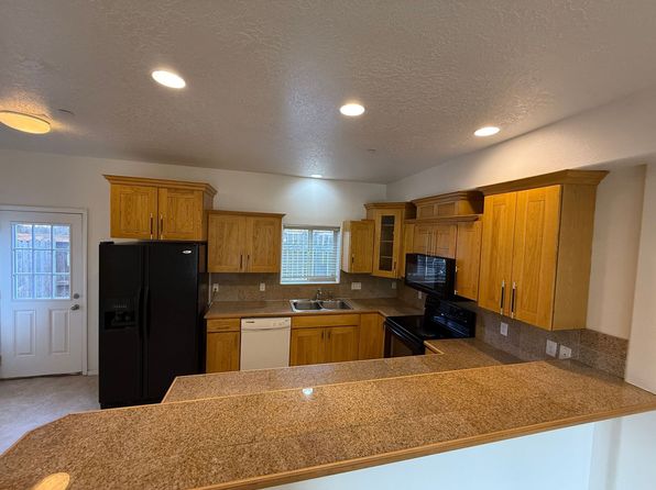 4788 Skyline Rd S APT 38