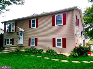 101 E Lakeview Dr, Littlestown, PA 17340