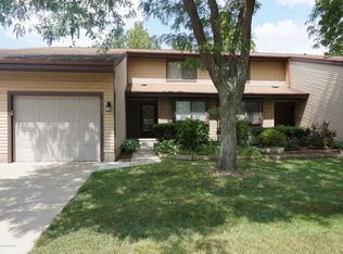 2101 E Provincial House Dr, Lansing, MI