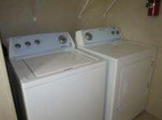 948 Cour Retta St, Warren, MI 48091