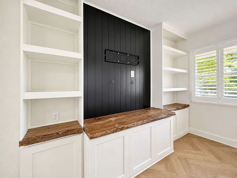 4305 W Bay Ave — Photo 12