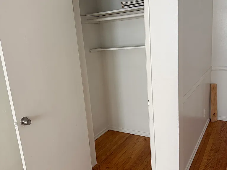 1230 S Sherbourne Dr #7 — Photo 9