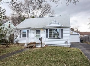 23 Lynbrook Dr, Rochester, NY 14609