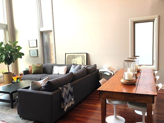 4th image of 1151 N Damen Ave APT 3C