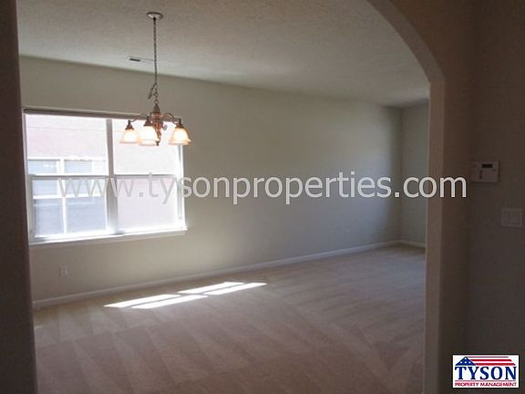 4th image of 10040 Avenida Vista Sol NW