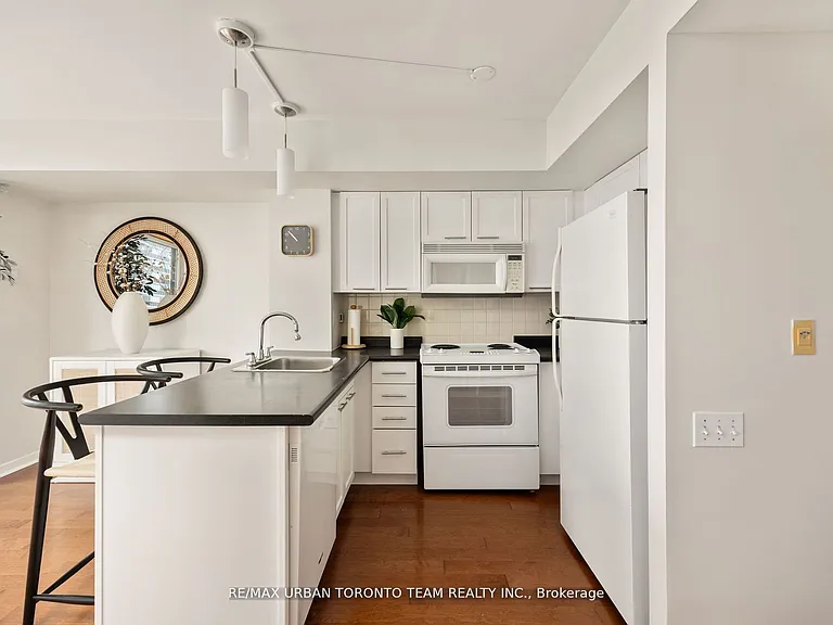 75 Dalhousie St #1108&1109 — Photo 8