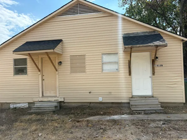 1412 Sycamore St APT B, Waxahachie, TX 75165