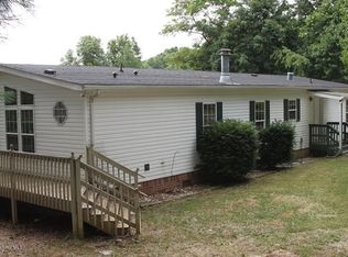 4310 Russell Rd, Pulaski, VA 24301