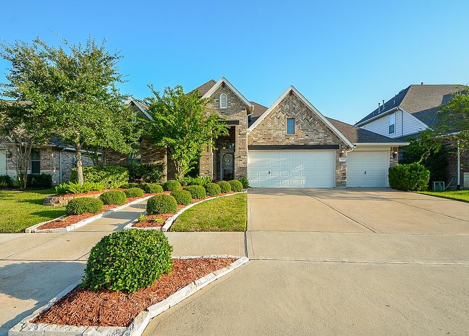 1st image of 7123 Brewster Ln