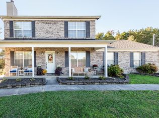 11811 Autumn Leaves Ln, Knoxville, TN 37934