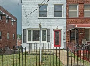 5587 Chillum Pl NE, Washington, DC 20011