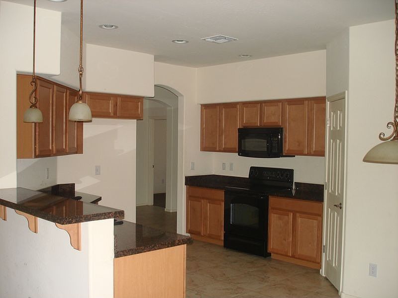 1st image of 4417 W Heyerdahl Dr