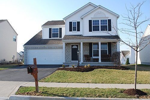 3rd image of 490 Yale Cir