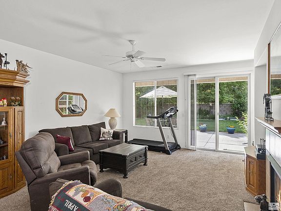 4th image of 2041 Palermo Dr