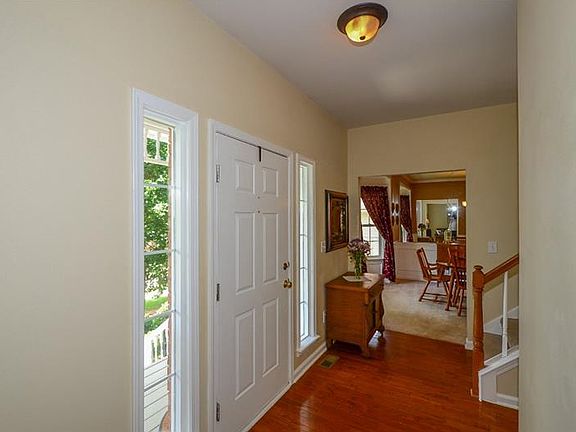 5th image of 1664 Hickory Wood Ct