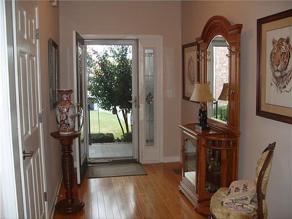 Large Entry Foyer