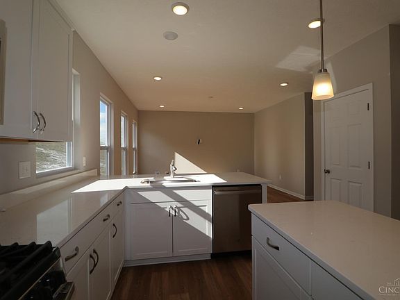 2nd image of 11920 Abbeytown Dr #7