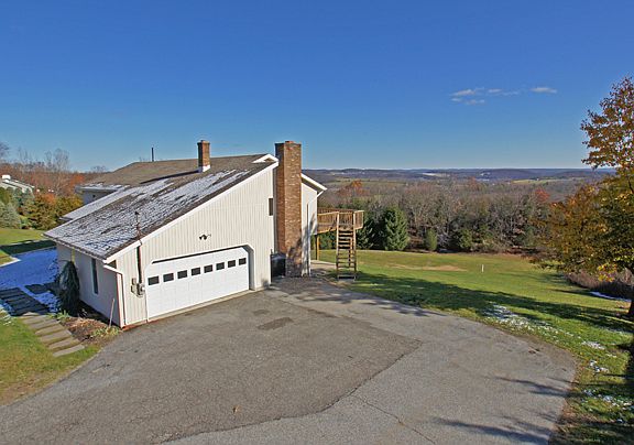 2nd image of 35 Morris Ave