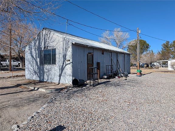 2nd image of 391 Pahranagat St