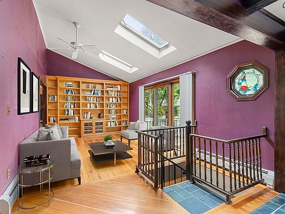 2nd image of 4 Hope Ave