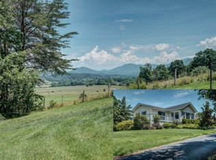 Settawig Trce, Brasstown, NC 28902