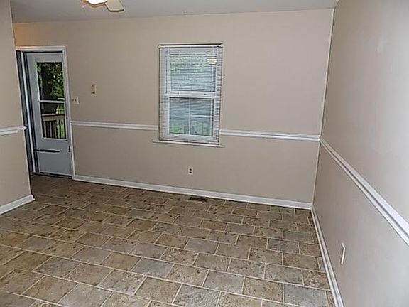 4th image of 1257 Hot Springs Ct