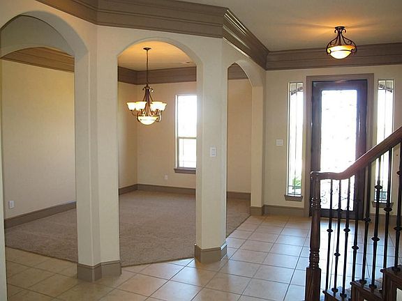3rd image of 20611 Cupshire Dr