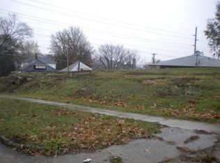 200 S 7th St, Burlington, IA