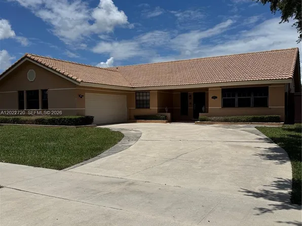 6950 W Wedgewood Ave, Davie, FL 33331