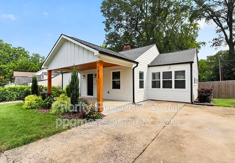1033 Drummond Ave — Photo 44