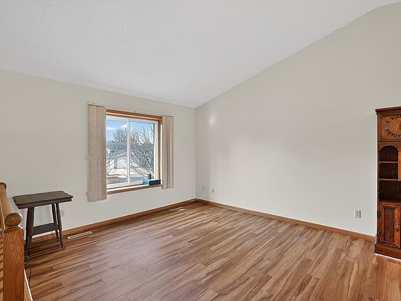 4th image of 3714 10th Ave SW