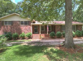 4651 S Seminole Dr, Douglasville, GA
