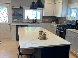 3018 S California St, Milwaukee, WI 53207