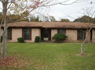 15 Martha Dr, Monroe, LA 71203