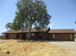 30646 Titan Dr, Coarsegold, CA