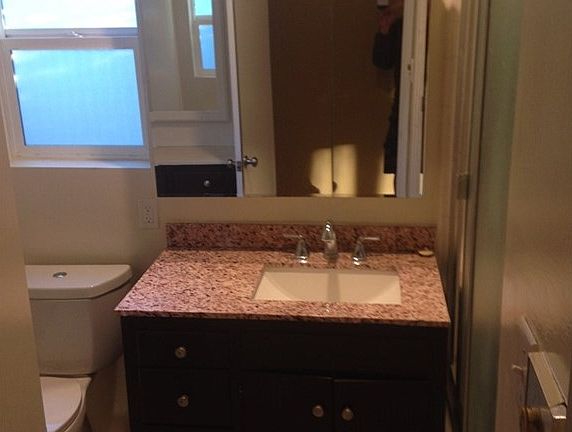 3rd image of 2432 Gramercy Ave APT A