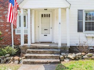 4 Pine Tree Dr, Worcester, MA 01609