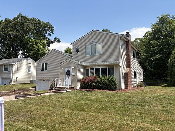 3rd image of 84 12th St