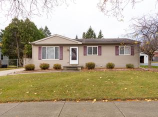936 Warner Ave, Mason, MI 48854