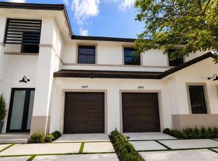 10915 SW 52nd Dr, Miami, FL 33165