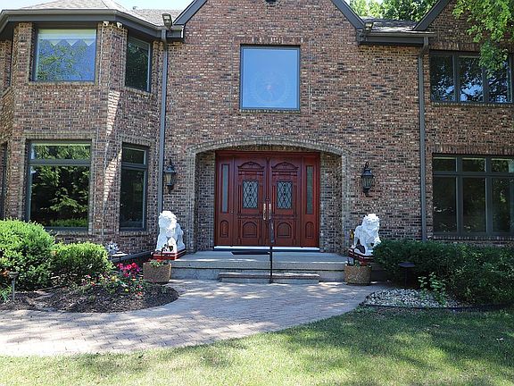 3rd image of 3007 Bryn Wood Dr