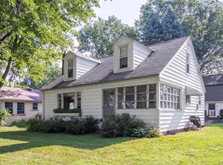 58 Kentucky Rd, Vermilion, OH 44089