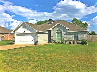 707 John Thomas Dr, Keene, TX 76059
