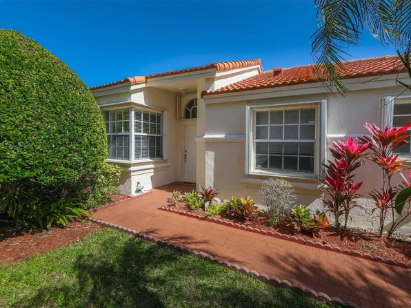 15199 NW 7th Street, Pembroke Pines, FL 33028